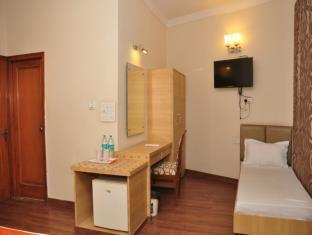 Hotel Mercury Inn By Sonachi Amritsar Eksteriør bilde
